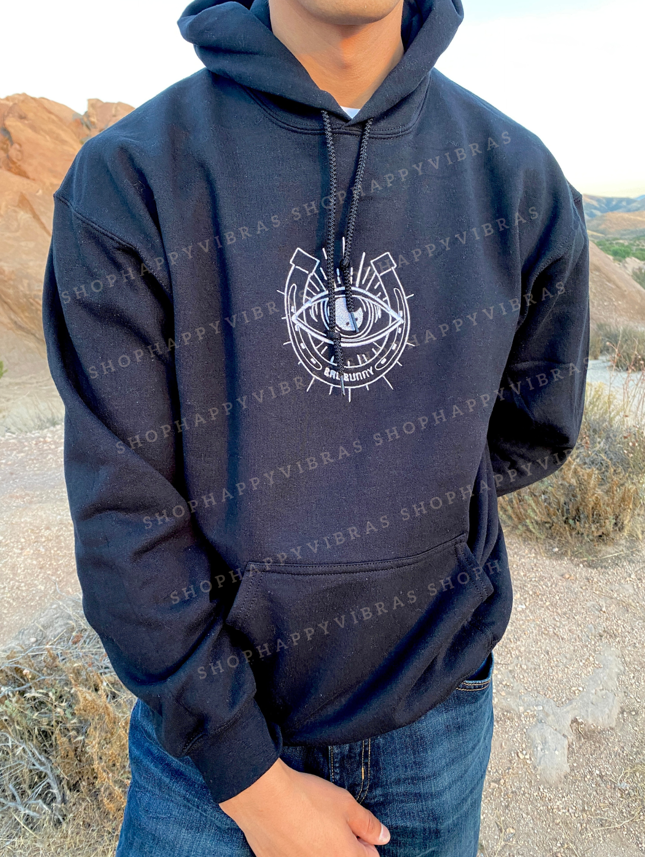 'MOST WANTED' HOODIE/CREWNECK