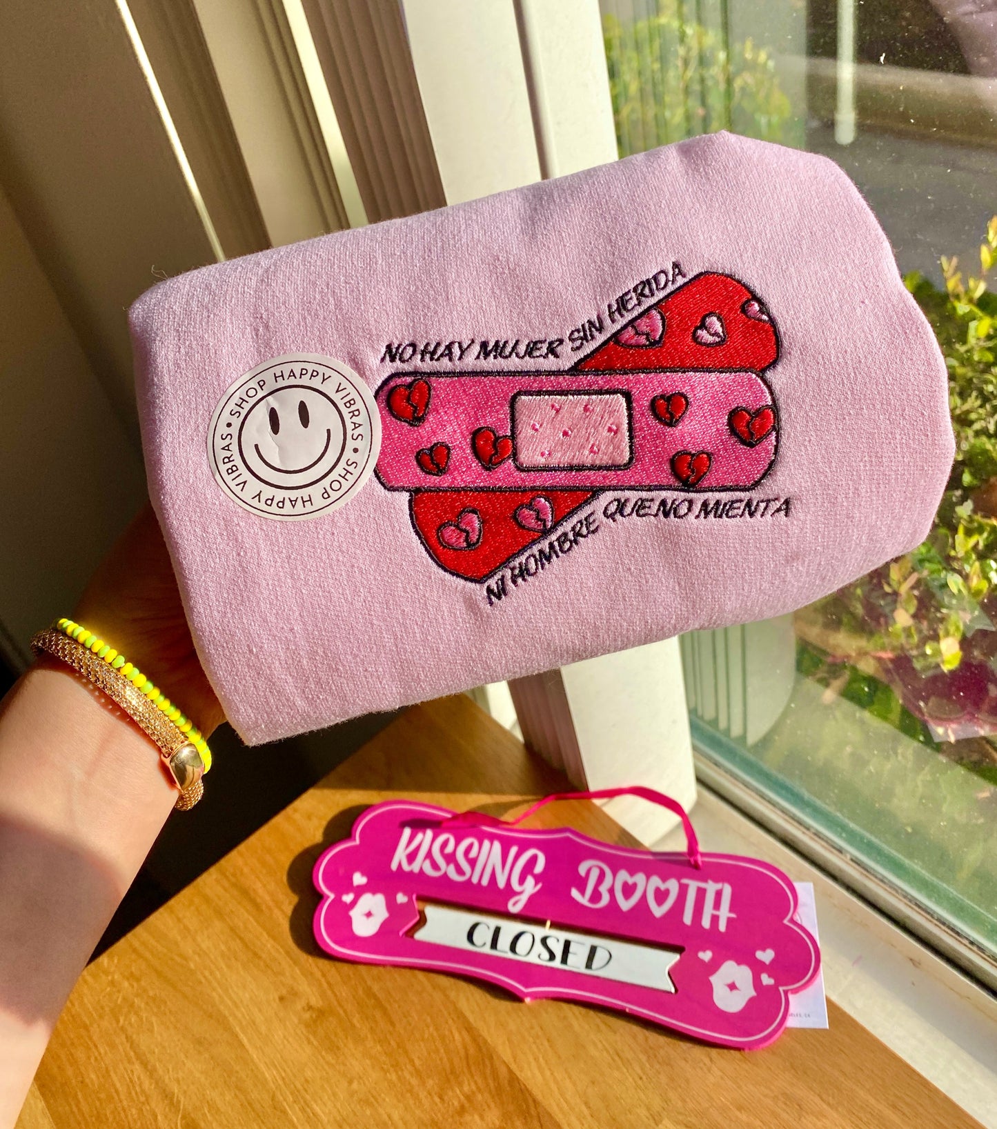 "ANDREA" - NO HAY MUJER SIN HERIDA