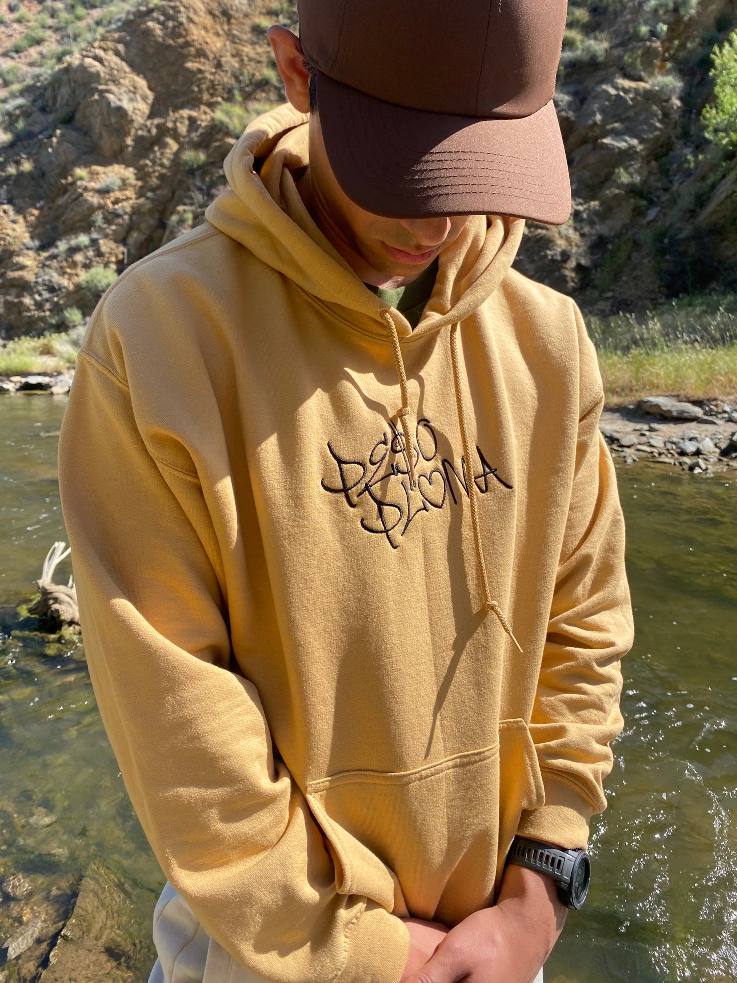 PESO PLUMA EMBROIDERED