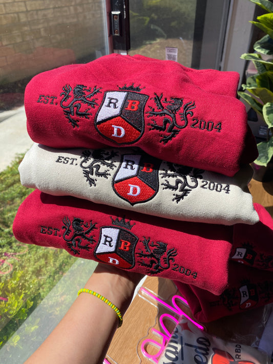 REBELDE EMBROIDERED SWEATER